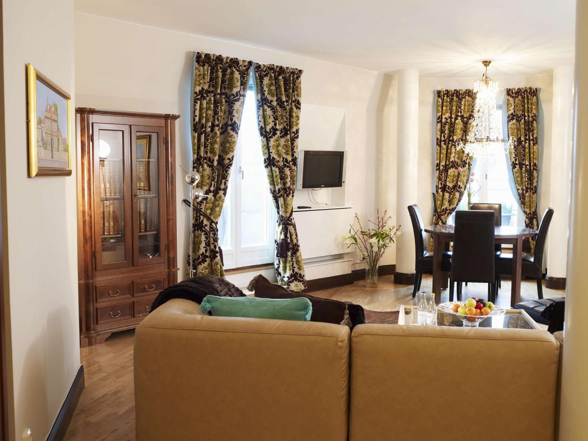 Hotel Kung Carl, Worldhotels Crafted Estocolmo Exterior foto